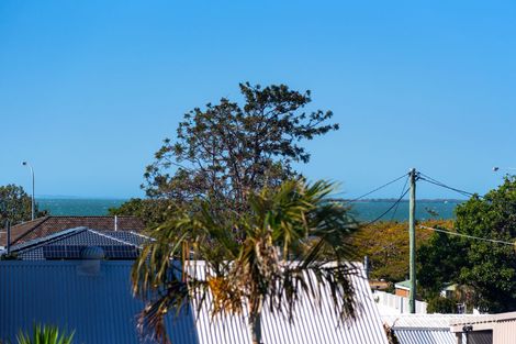 Property photo of 26 Walnut Street Wynnum QLD 4178