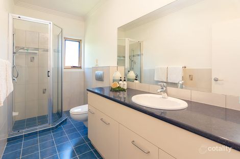 Property photo of 26 Walnut Street Wynnum QLD 4178