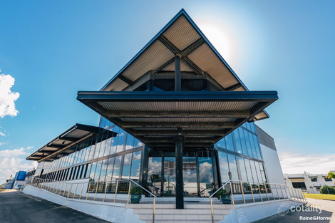 9-11 ROSEANNA ST, CLINTON, QLD 4680