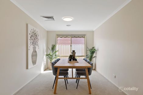 Property photo of 128 Bicentennial Drive Jerrabomberra NSW 2619