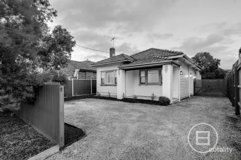 Property photo of 443 Bell Street Pascoe Vale South VIC 3044