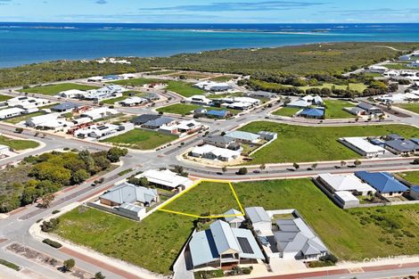 15 Bremer Pde, Jurien Bay, WA 6516