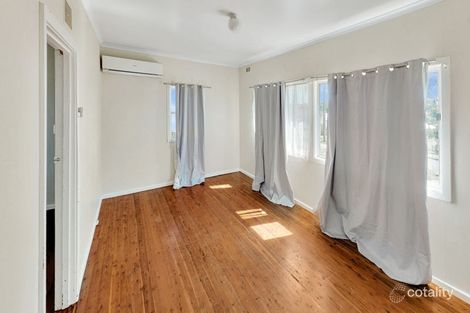 Property photo of 17 Robert Street Junee NSW 2663