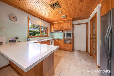 Property photo of 12 Curtin Drive Sunbury VIC 3429