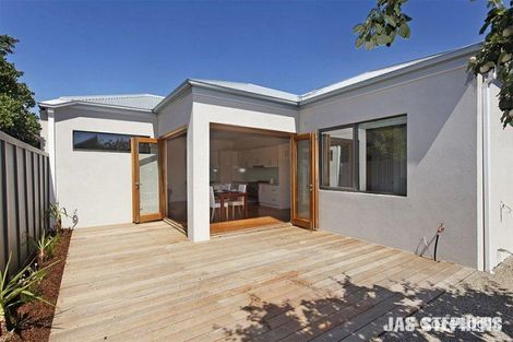 Property photo of 39 Hampshire Road Sunshine VIC 3020