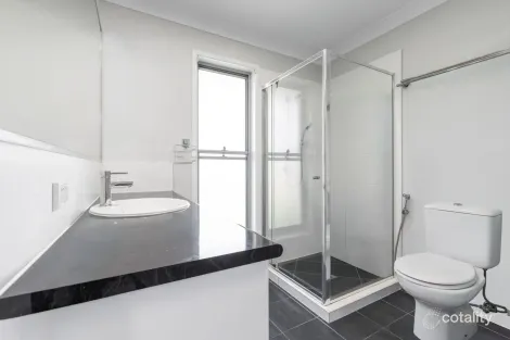 Property photo of 25 Hookes Terrace Springfield Lakes QLD 4300