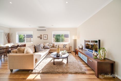 Property photo of 17 Red Maple Drive Cranbourne West VIC 3977