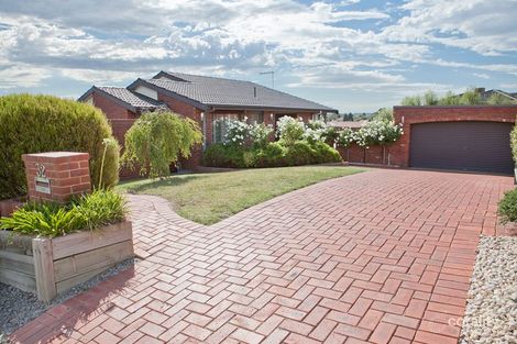 32 William Hovell Dr, Endeavour Hills, VIC 3802