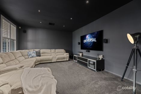 Property photo of 16 Sheoak Place Alfords Point NSW 2234