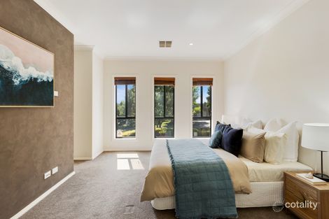 Property photo of 11 Valencia Drive Orange NSW 2800