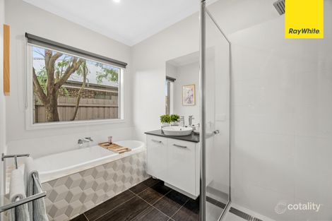 Property photo of 9 Boolite Street Eynesbury VIC 3338