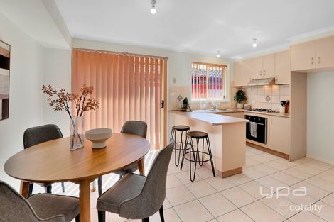 Property photo of 2/16 Milne Court Delahey VIC 3037