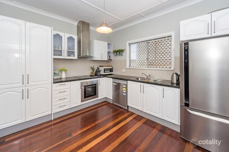 Property photo of 6 Moffatt Street Burnett Heads QLD 4670