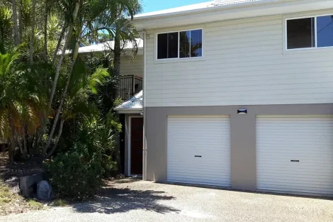 14 Newport St, Sunrise Beach, QLD 4567