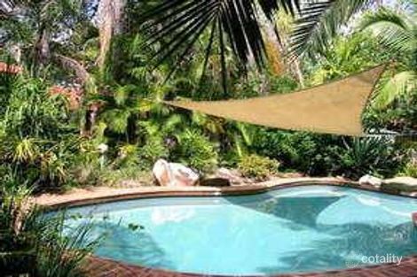 Property photo of 3 Logan Court Mount Ommaney QLD 4074