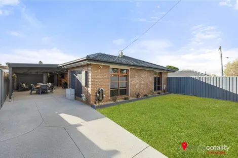 Property photo of 34 Rowes Road Werribee VIC 3030
