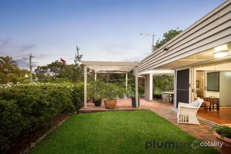 Property photo of 72 Gilruth Road Kenmore QLD 4069