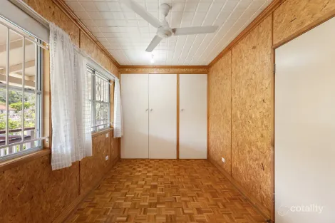 Property photo of 32 Leach Street Everton Park QLD 4053