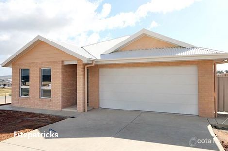 Property photo of 2/4 Muttama Parade Gobbagombalin NSW 2650