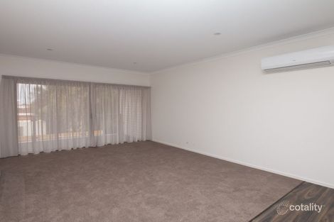 Property photo of 14 Napier Place Warrnambool VIC 3280