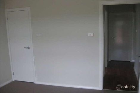 Property photo of 33 Wigeon Chase Cameron Park NSW 2285