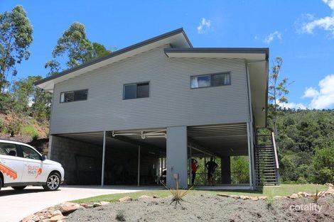 Property photo of 13 Garland Close Kanimbla QLD 4870