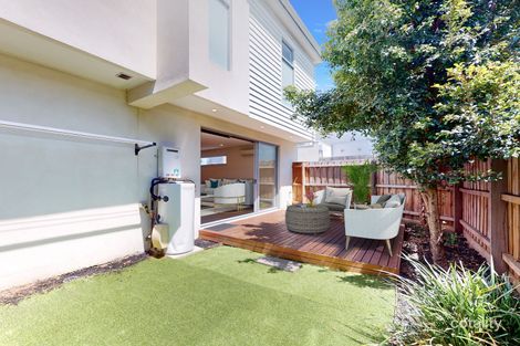 Property photo of 2/114 The Avenue Spotswood VIC 3015