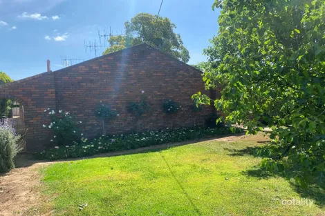 2/18 Algalah St, Narromine, NSW 2821