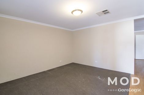 Property photo of 16 Calneggia Drive Byford WA 6122