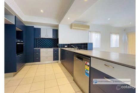 Property photo of 11 Scots Place Robina QLD 4226