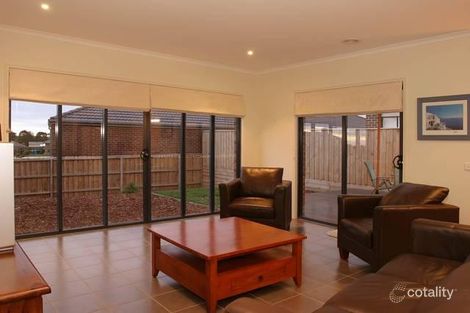 Property photo of 7 Irving Close Berwick VIC 3806