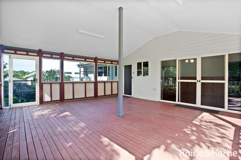 Property photo of 18 Hillcrest Street Eimeo QLD 4740