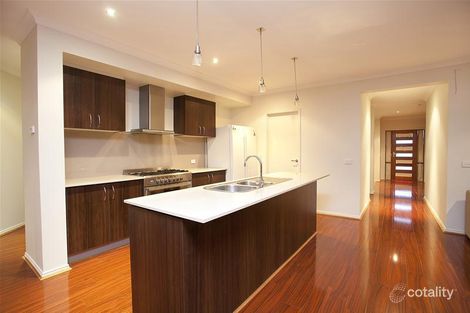 Property photo of 19 Lambertia Loop Caroline Springs VIC 3023