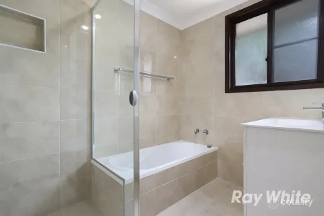 Property photo of 11 Flintlock Drive St Clair NSW 2759