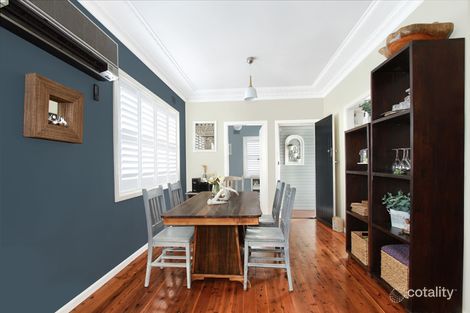 Property photo of 27 Figtree Crescent Figtree NSW 2525