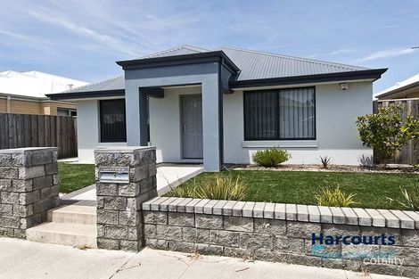 5 Malting Ct, Canning Vale, WA 6155