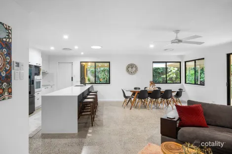 Property photo of 25 Edith Place Coolum Beach QLD 4573