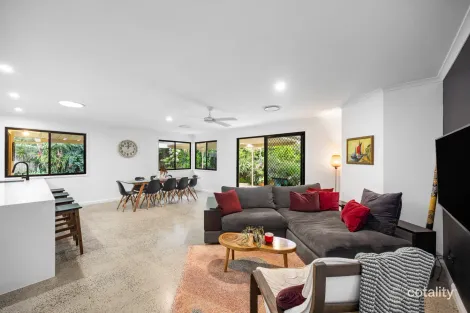 Property photo of 25 Edith Place Coolum Beach QLD 4573