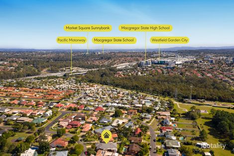 Property photo of 34 Boorala Crescent Eight Mile Plains QLD 4113