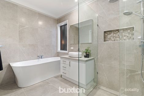 Property photo of 2/2 Luckins Road Bentleigh VIC 3204