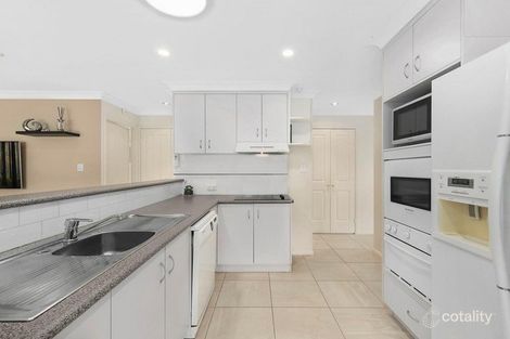 Property photo of 4 Dalrello Court Glenvale QLD 4350
