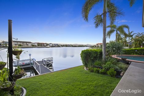 Property photo of 18 Champagne Boulevard Helensvale QLD 4212