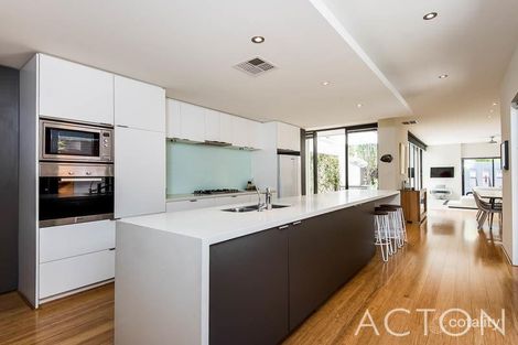 Property photo of 12A Kalgoorlie Street Mount Hawthorn WA 6016