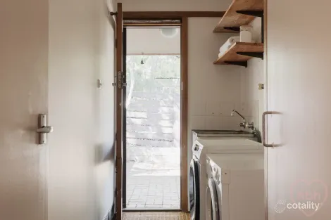 Property photo of 1 Wybalena Grove Cook ACT 2614