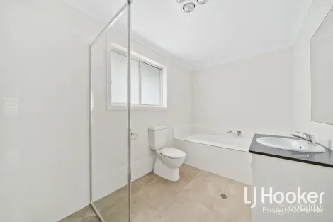 Property photo of 6 Wilfred Street Walloon QLD 4306