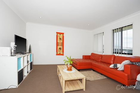 Property photo of 41 Seaside Boulevard Fern Bay NSW 2295