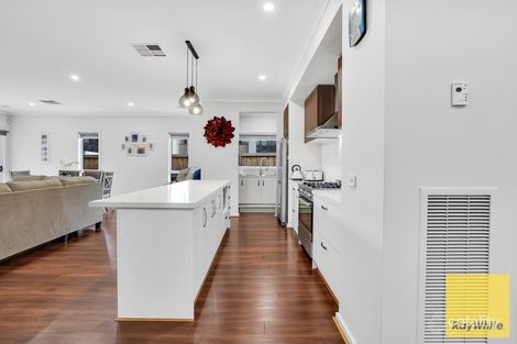 Property photo of 11 Fallon Street Aintree VIC 3336