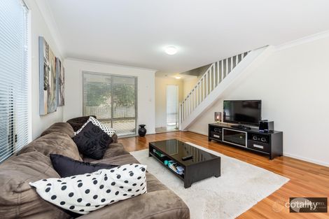 Property photo of 3/12 Gordon Street Labrador QLD 4215