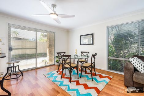 Property photo of 3/12 Gordon Street Labrador QLD 4215