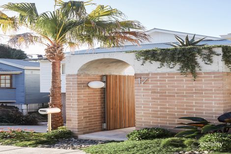 Property photo of 17 Leslie Street Bardon QLD 4065